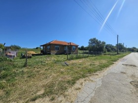 Обява Продава КЪЩА,с. Господиново, област Варна