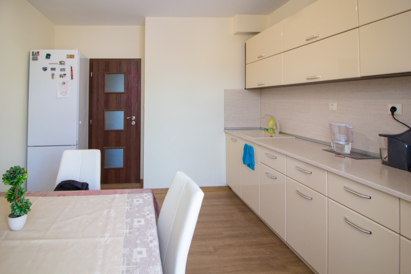 Продава 3-СТАЕН, град Сливен, Център • 180000 € / 352049.40 лв. • 59467792 1 — Holmes.bg Продава 3-СТАЕН, град Сливен, Център • 180000 € / 352049.40 лв. • 59467792 1