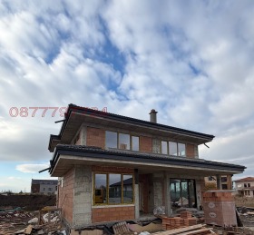 Продава Къща, гр. Божурище