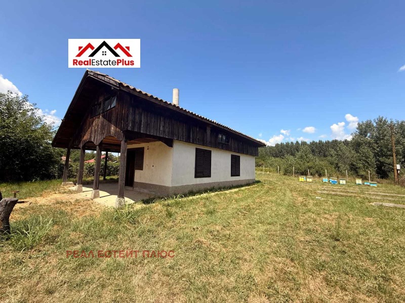 Продава ВИЛА, област Плевен, с. Дъбован • 9000 € / 17602.47 лв. • 96597768 1 — Holmes.bg Продава ВИЛА, област Плевен, с. Дъбован • 9000 € / 17602.47 лв. • 96597768 1
