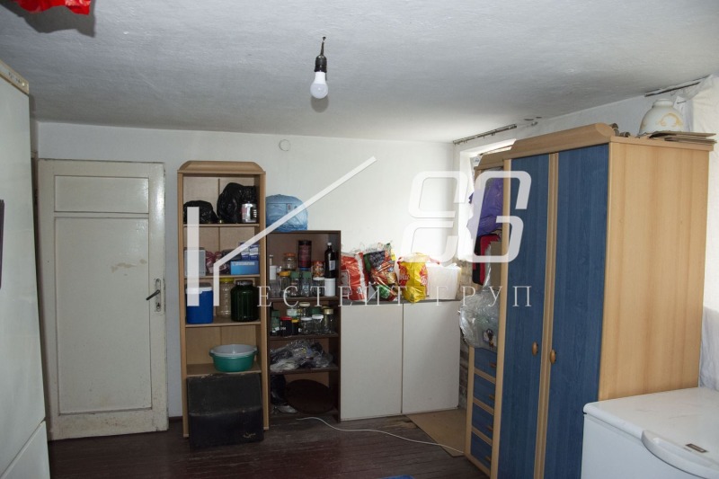 Продава ЕТАЖ ОТ КЪЩА, град Варна, Аспарухово • 100000 € • 37263581 1 — Holmes.bg Продава ЕТАЖ ОТ КЪЩА, град Варна, Аспарухово • 100000 € • 37263581 1