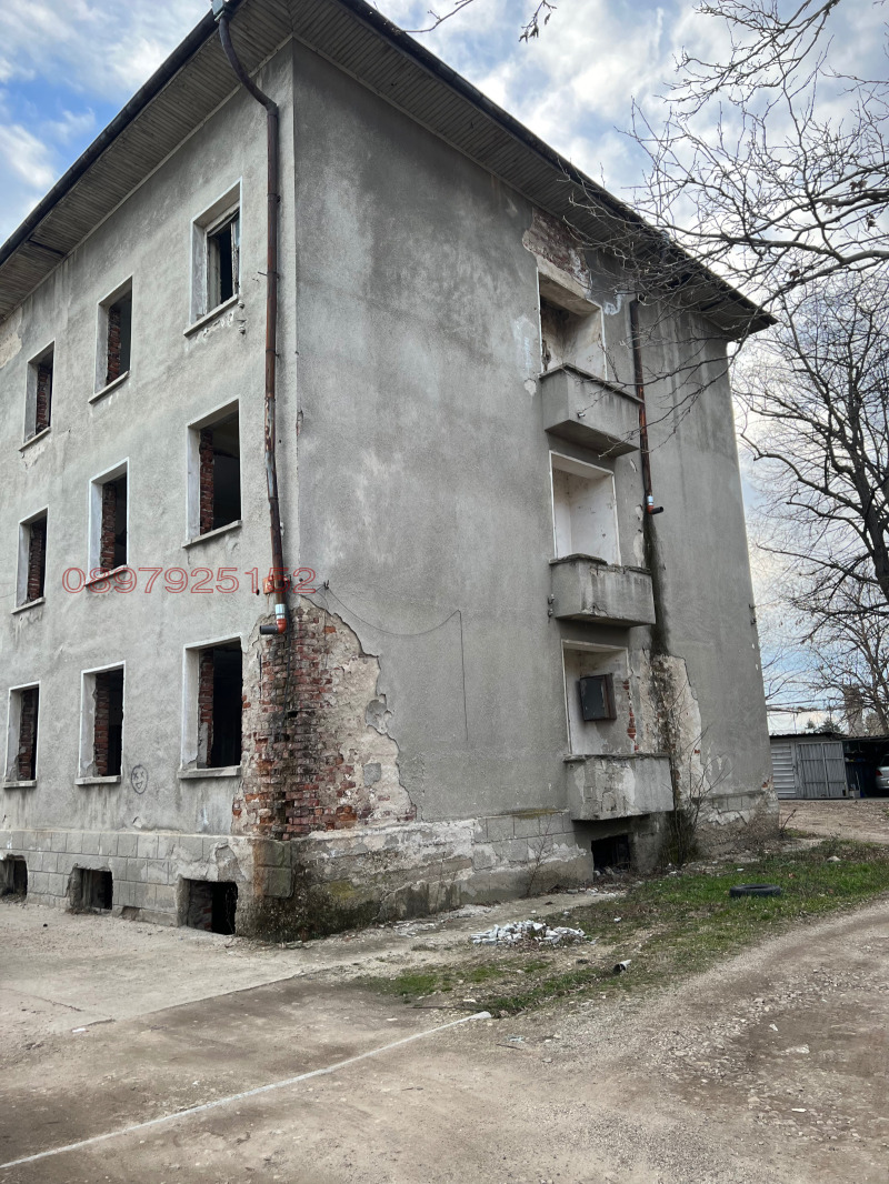 Продава ХОТЕЛ, област Стара Загора, гр. Казанлък • 490000 € / 958356.70 лв. • 66733738 1 — Holmes.bg Продава ХОТЕЛ, област Стара Загора, гр. Казанлък • 490000 € / 958356.70 лв. • 66733738 1