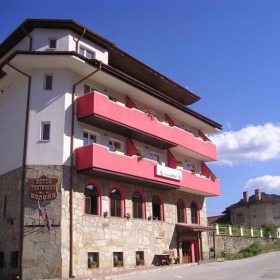 Обява Продава ХОТЕЛ,гр. Чепеларе, област Смолян