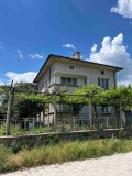 Продава КЪЩА, област Пловдив, гр. Хисаря • 185000 € / 361828.55 лв. • 94408440 1 — Holmes.bg Продава КЪЩА, област Пловдив, гр. Хисаря • 185000 € / 361828.55 лв. • 94408440 1