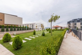 Обява Продава 3-СТАЕН,град Варна, Бриз