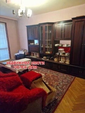 Продажба на четеристайни апартаменти в град Шумен - изображение 4 