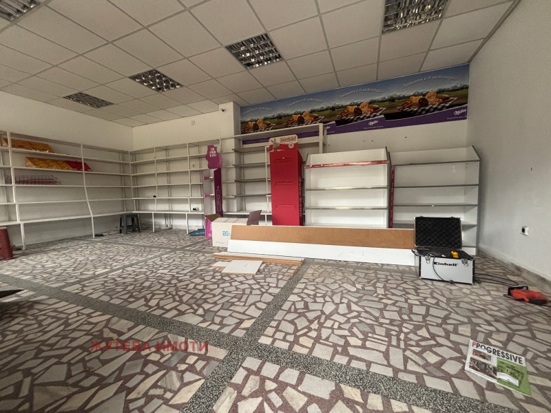 Продава МАГАЗИН, област Пловдив, гр. Карлово • 95000 € • 32028971 1 — Holmes.bg Продава МАГАЗИН, област Пловдив, гр. Карлово • 95000 € • 32028971 1