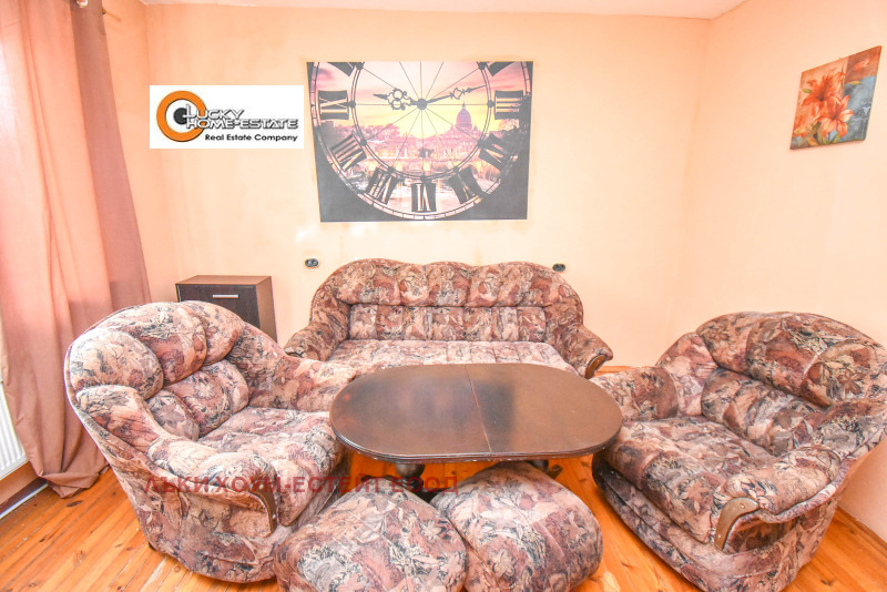 Продава 4-СТАЕН, град Перник, Могиличе • 150000 € • 24370063 1 — Holmes.bg Продава 4-СТАЕН, град Перник, Могиличе • 150000 € • 24370063 1