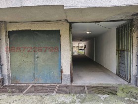 ГАРАЖ, ПАРКОМЯСТО, 126 m2 - Holmes.bg ГАРАЖ, ПАРКОМЯСТО, 126 m2