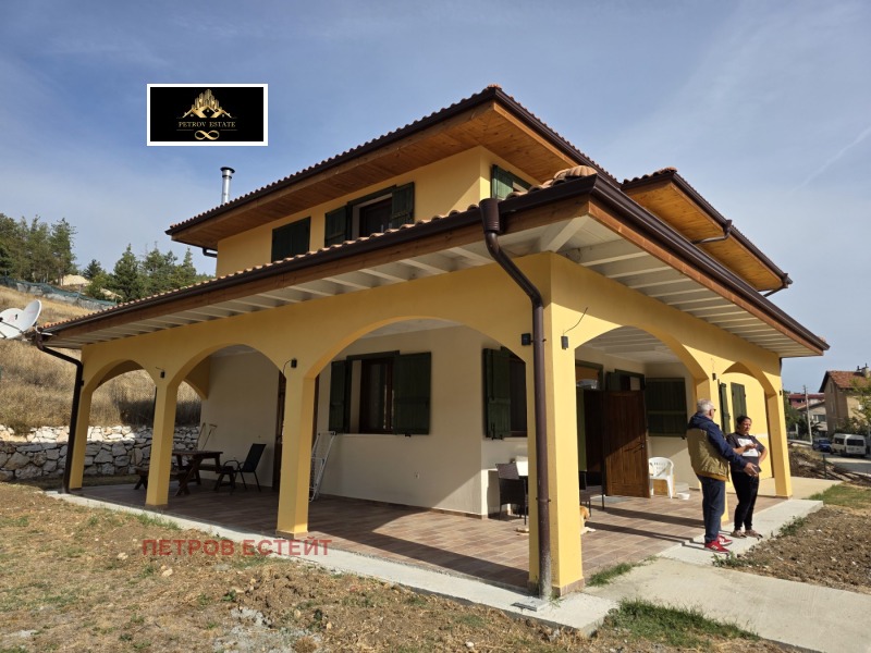 Продава КЪЩА, област Пазарджик, гр. Велинград • 450000 € • 97381812 1 — Holmes.bg Продава КЪЩА, област Пазарджик, гр. Велинград • 450000 € • 97381812 1