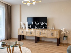 Обява Продава 2-СТАЕН,град Варна, к.к. Св.Св. Константин и Елена>
