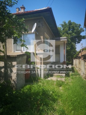 Продажба на имоти в с. Ягода, област Стара Загора - изображение 1 