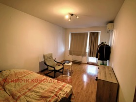 Обява Продава 2-СТАЕН,град София, Център