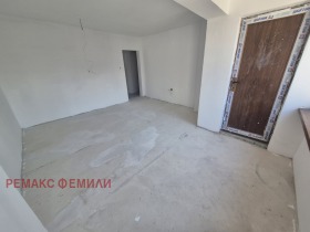 Обява Продава 2-СТАЕН,град Варна, Лятно кино Тракия