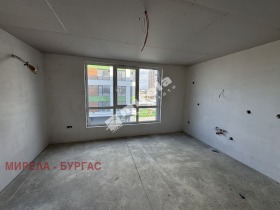 Обява Продава 3-СТАЕН,град Бургас, Хоризонт>