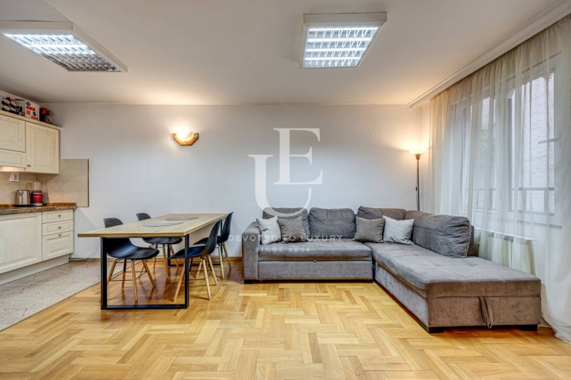 Продава 2-СТАЕН, град София, Център • 260000 € / 508515.80 лв. • 32653243 1 — Holmes.bg Продава 2-СТАЕН, град София, Център • 260000 € / 508515.80 лв. • 32653243 1