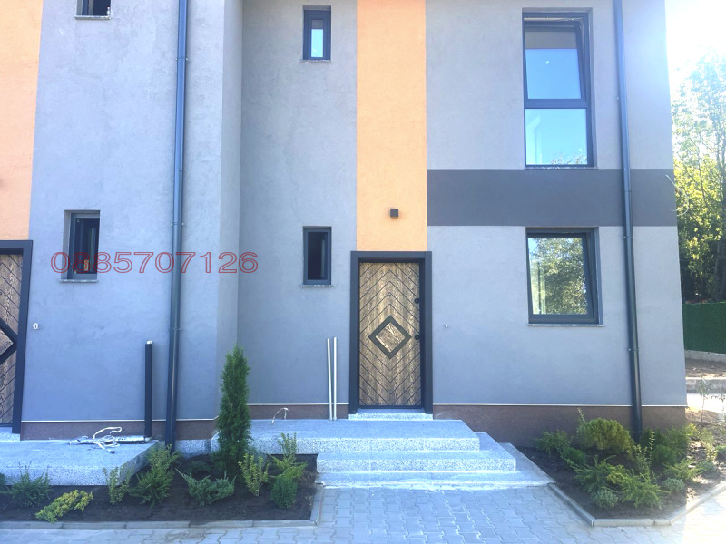 Продава КЪЩА, град София, Обеля • 284878 € / 557172.94 лв. • 91316331 1 — Holmes.bg Продава КЪЩА, град София, Обеля • 284878 € / 557172.94 лв. • 91316331 1