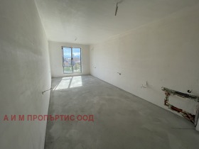 Обява Продава 3-СТАЕН,град Благоевград, Широк център>