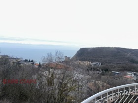 Обява Продава 3-СТАЕН,гр. Каварна, област Добрич