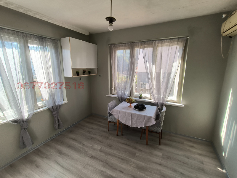 Продава ЕТАЖ ОТ КЪЩА, град Плевен, Сторгозия • 119000 € • 84281343 1 — Holmes.bg Продава ЕТАЖ ОТ КЪЩА, град Плевен, Сторгозия • 119000 € • 84281343 1