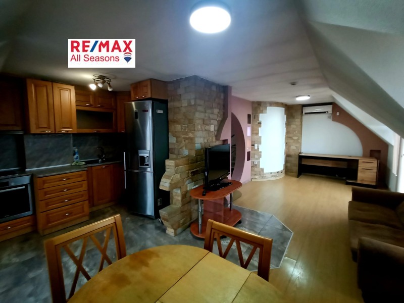 Продава МЕЗОНЕТ, област Благоевград, гр. Разлог • 255000 € / 498736.65 лв. • 47897456 1 — Holmes.bg Продава МЕЗОНЕТ, област Благоевград, гр. Разлог • 255000 € / 498736.65 лв. • 47897456 1