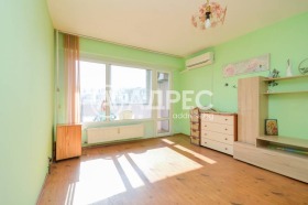Продава 1-стаен, град Бургас