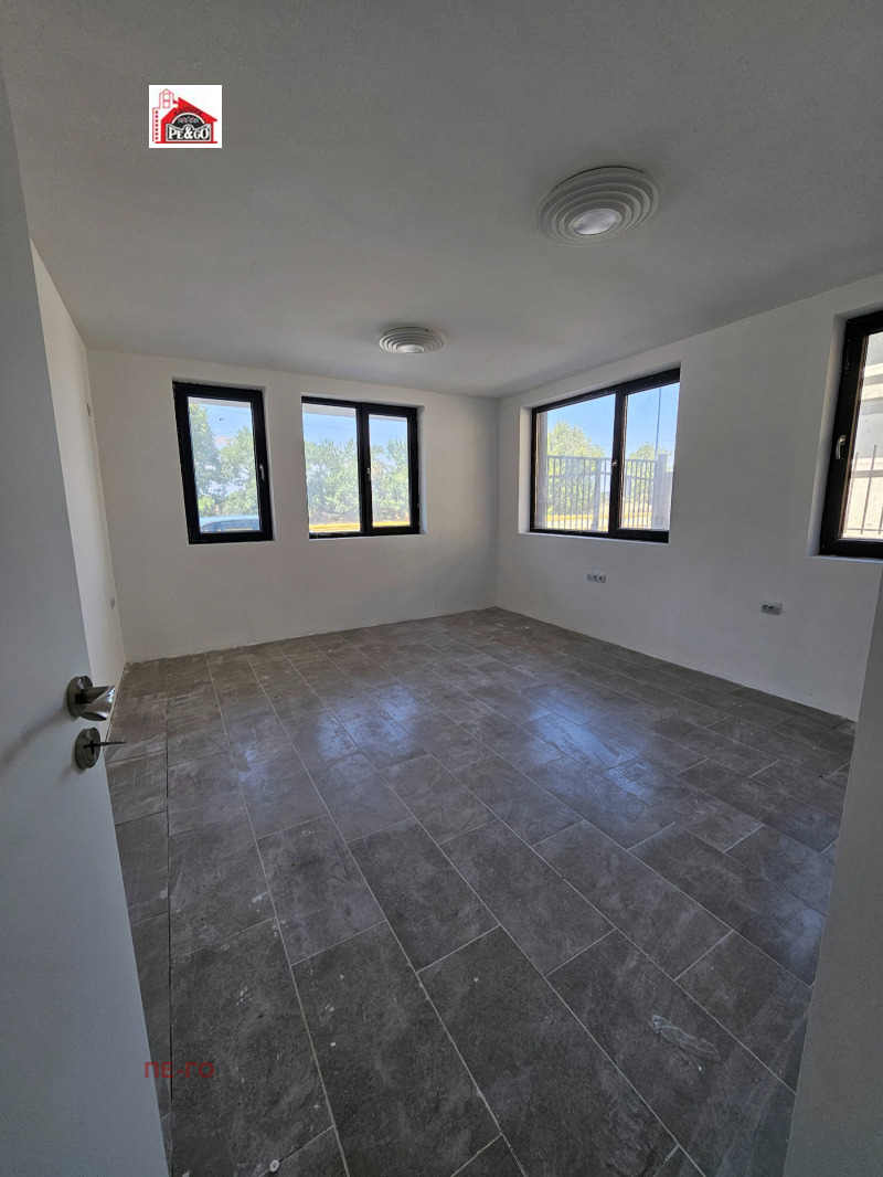 Продава 2-СТАЕН, град Пазарджик, Ставропол • 80500 € / 157444.32 лв. • 44594556 1 — Holmes.bg Продава 2-СТАЕН, град Пазарджик, Ставропол • 80500 € / 157444.32 лв. • 44594556 1