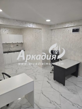 ОФИС, 32 m2 - Holmes.bg ОФИС, 32 m2