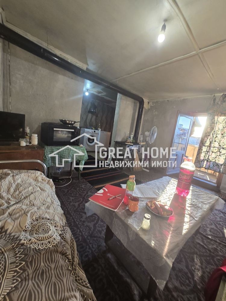 Продава АТЕЛИЕ, ТАВАН, град Търговище, Център • 35000 € • 26884719 1 — Holmes.bg Продава АТЕЛИЕ, ТАВАН, град Търговище, Център • 35000 € • 26884719 1
