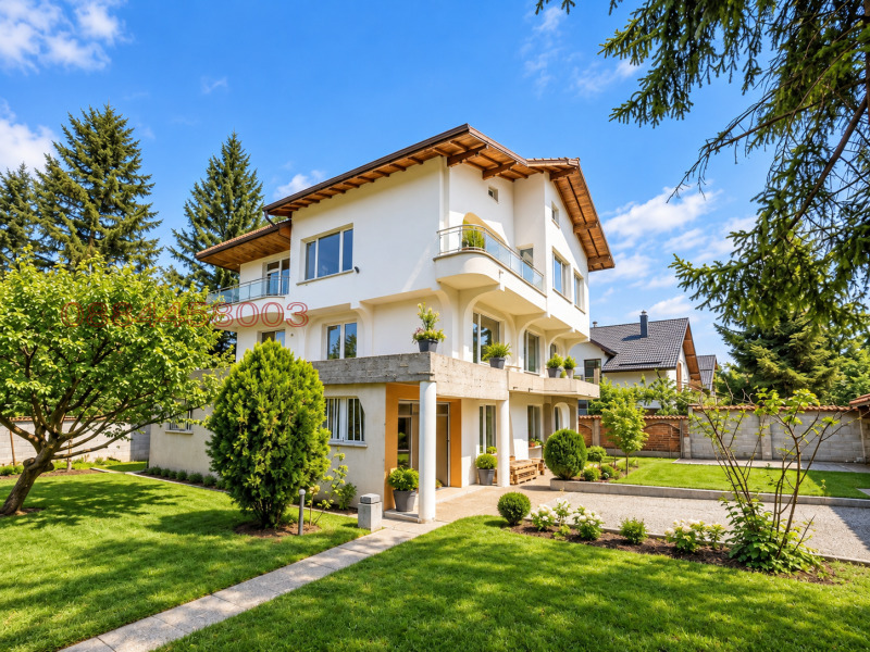 Продава КЪЩА, град София, гр. Банкя • 799999 € • 94532119 1 — Holmes.bg Продава КЪЩА, град София, гр. Банкя • 799999 € • 94532119 1