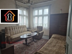Обява Продава ОФИС,град Враца, Център