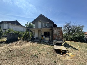 Продава Къща, гр. Димитровград