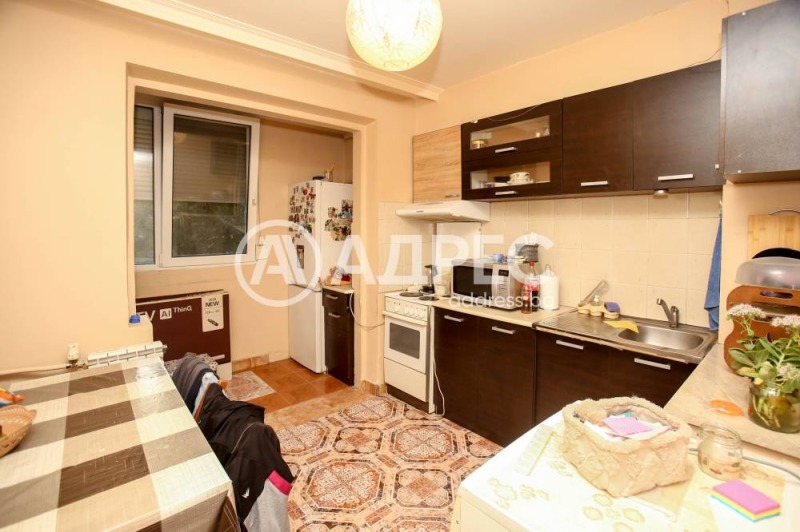 Продава 2-СТАЕН, град София, Люлин 5 • 118000 € / 230787.94 лв. • 34765711 1 — Holmes.bg Продава 2-СТАЕН, град София, Люлин 5 • 118000 € / 230787.94 лв. • 34765711 1