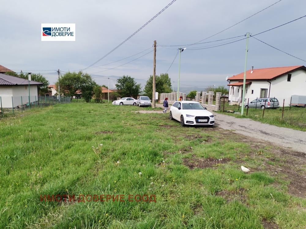 Продава Парцел област Перник , с. Големо Бучино , 1820 кв.м | 44240085 — Imoti.com Продава Парцел област Перник , с. Големо Бучино , 1820 кв.м | 44240085