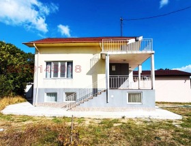 Продава Къща, град Варна
