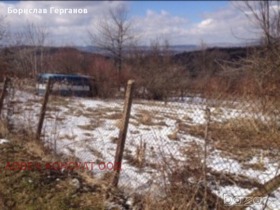 Обява Продава ПАРЦЕЛ,град Ловеч, в.з. Синан тепе