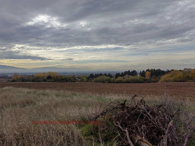 Продава ПАРЦЕЛ, град София, с. Войнеговци • 200000 € / 391166.00 лв. • 60151494 1 — Holmes.bg Продава ПАРЦЕЛ, град София, с. Войнеговци • 200000 € / 391166.00 лв. • 60151494 1