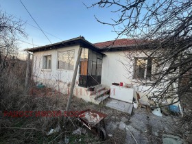 Продажба на имоти в гр. Първомай, област Пловдив - изображение 15 
