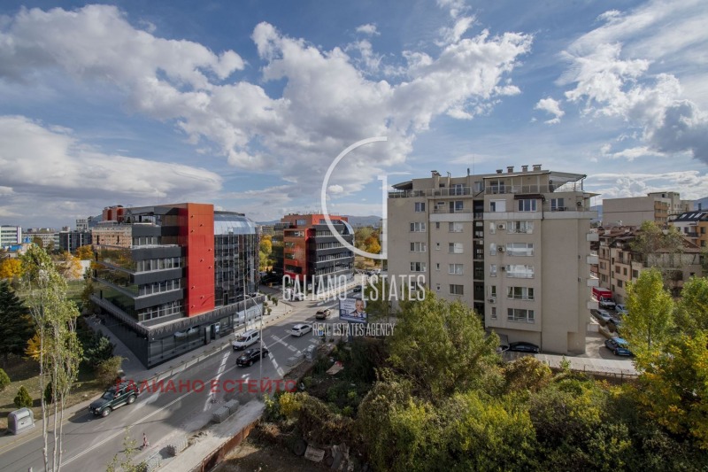 Продава 3-СТАЕН, град София, Дианабад • 490000 € • 42364712 1 — Holmes.bg Продава 3-СТАЕН, град София, Дианабад • 490000 € • 42364712 1