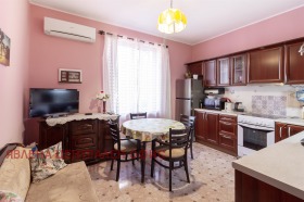 ОФИС, 74 m2 - Holmes.bg ОФИС, 74 m2