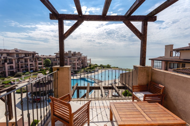 Продава 3-СТАЕН, област Добрич, с. Топола • 109000 € / 213185.47 лв. • 80569283 1 — Holmes.bg Продава 3-СТАЕН, област Добрич, с. Топола • 109000 € / 213185.47 лв. • 80569283 1