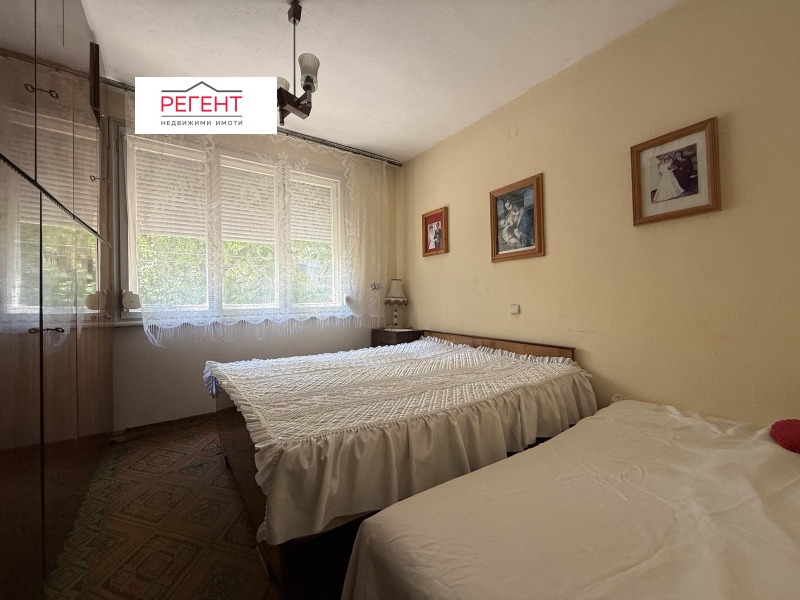 Продава 4-СТАЕН, град Габрово, Долни Бакойци • 130000 € • 96614784 1 — Holmes.bg Продава 4-СТАЕН, град Габрово, Долни Бакойци • 130000 € • 96614784 1