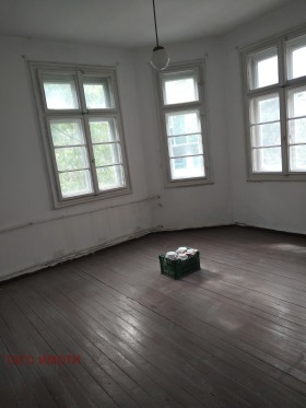 3-СТАЕН, 101 m2 - Holmes.bg 3-СТАЕН, 101 m2