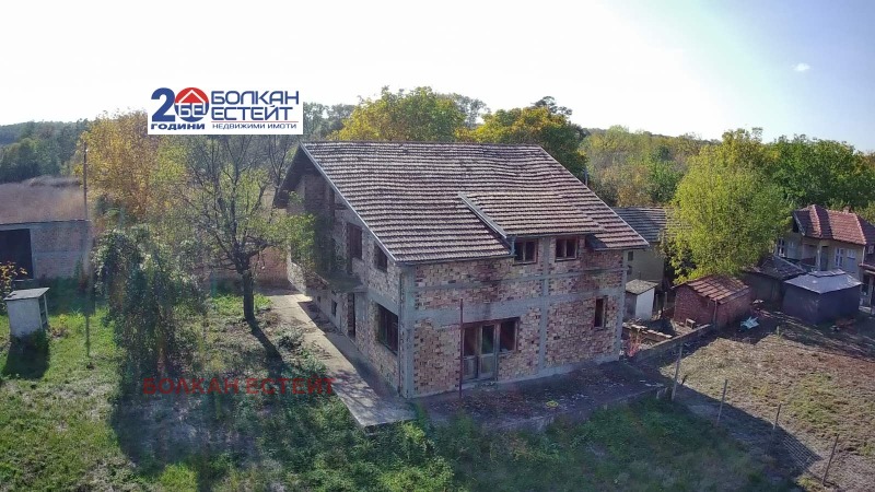 Продава КЪЩА, област Велико Търново, с. Поликраище • 93000 € / 181892.19 лв. • 11886603 1 — Holmes.bg Продава КЪЩА, област Велико Търново, с. Поликраище • 93000 € / 181892.19 лв. • 11886603 1