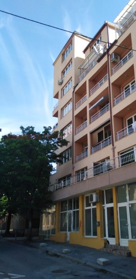 МАГАЗИН, 35 m2 - Holmes.bg МАГАЗИН, 35 m2