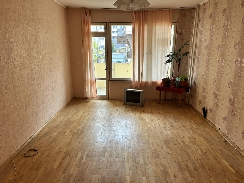 Продава 2-СТАЕН, град Кърджали, Възрожденци • 70000 € • 68337397 1 — Holmes.bg Продава 2-СТАЕН, град Кърджали, Възрожденци • 70000 € • 68337397 1