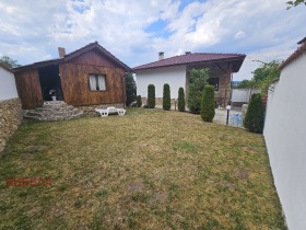 Обява Продава КЪЩА,с. Режанци, област Перник