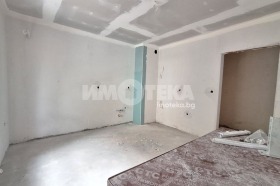3-СТАЕН, 72 m2 - Holmes.bg 3-СТАЕН, 72 m2