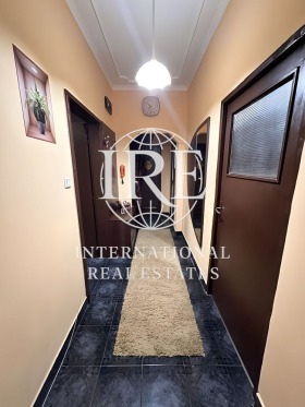 Обява Продава 4-СТАЕН,град Варна, Погреби