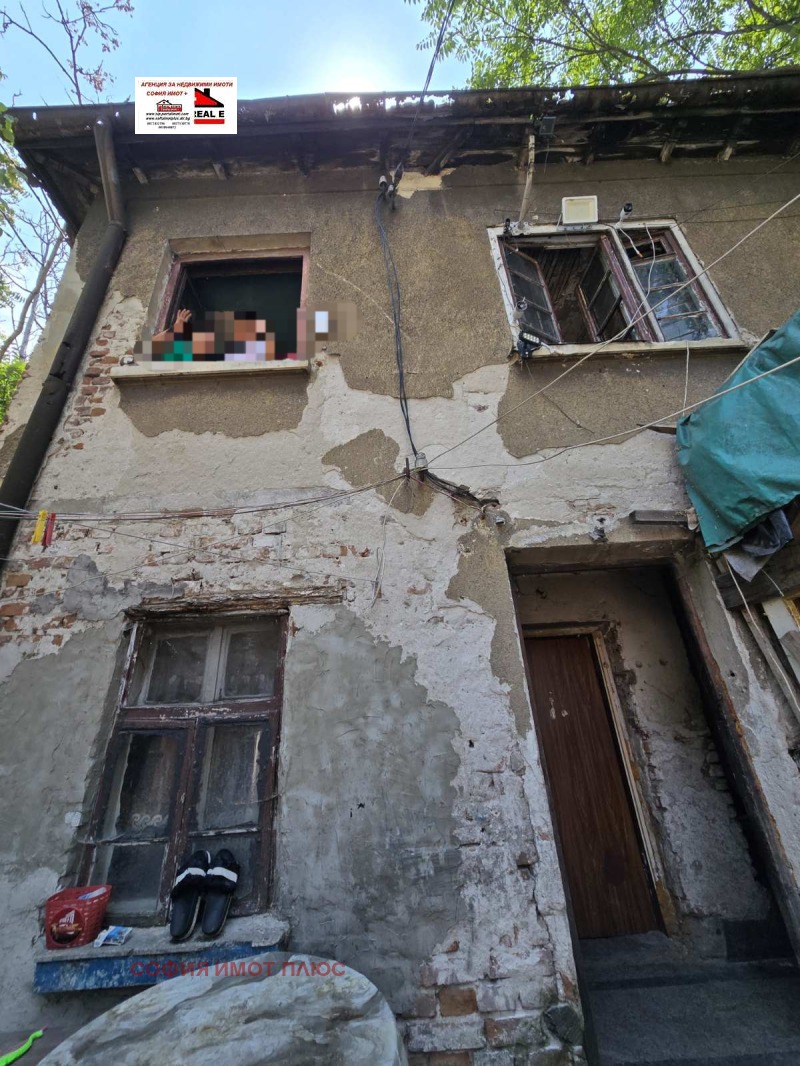 Продава КЪЩА, град София, Хаджи Димитър • 200000 € • 23927258 1 — Holmes.bg Продава КЪЩА, град София, Хаджи Димитър • 200000 € • 23927258 1